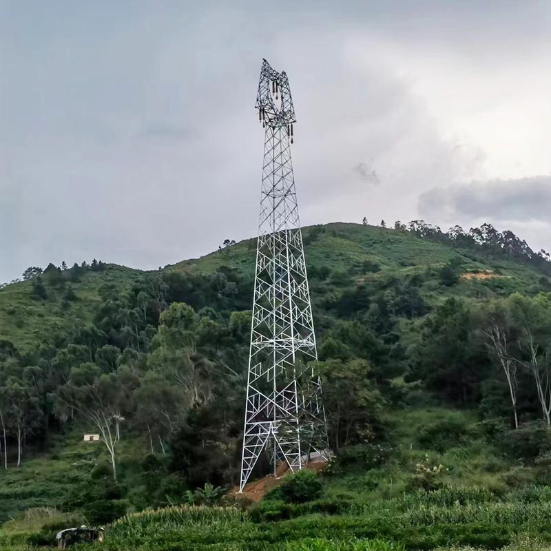 Torre della linea di trasmissione della torre di potenza ad alta tensione